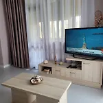 Apartmán Orange Golem (Tirana)