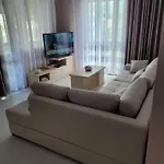 Apartmán Orange Golem (Tirana)