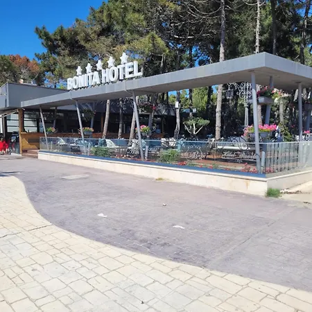 Orange Apartament Golem (Tirana)
