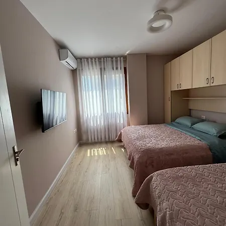 Apartament Orange