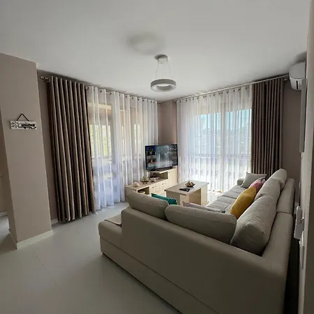 Apartment Orange