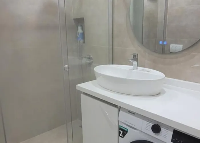 Orange Appartamento Golem (Tirana)