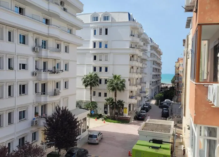 Orange Appartamento Golem (Tirana)