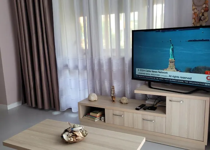 Appartamento Orange Golem (Tirana)