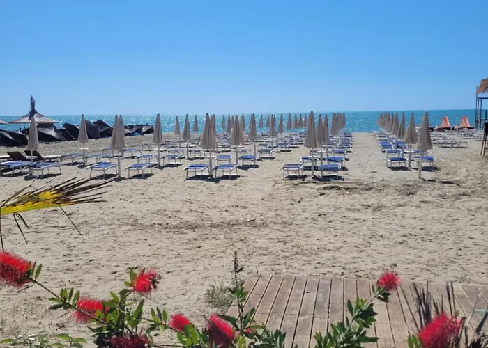 Appartamento Orange Golem (Tirana)