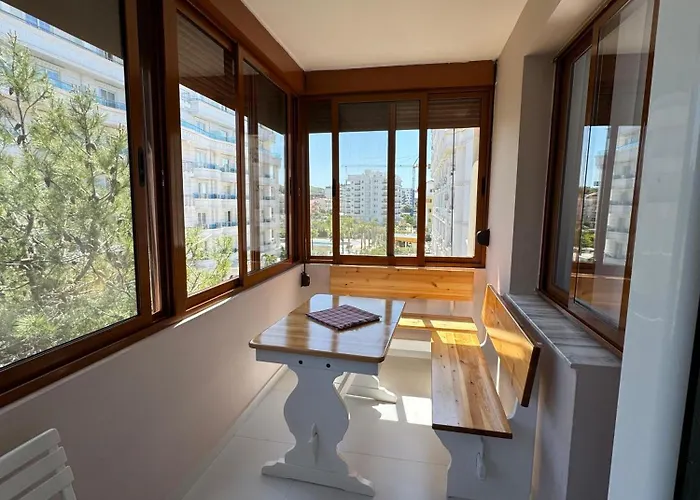 Appartamento Orange Golem (Tirana)