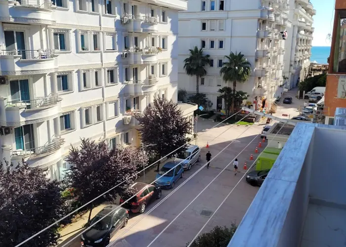 Orange Appartamento Golem (Tirana)