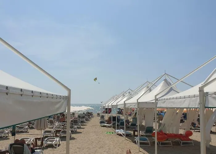 Orange Appartamento Golem (Tirana)